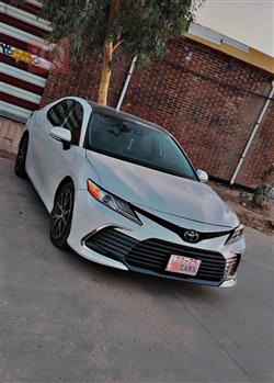 تۆیۆتا کامری